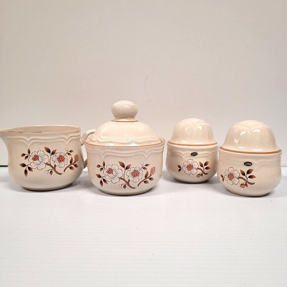 The Covington Edition Idlewild S & P Creamer Covered Stoneware Sugar Dish Japan - Picture 1 of 9